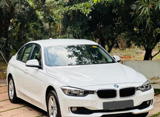 BMW 320D White