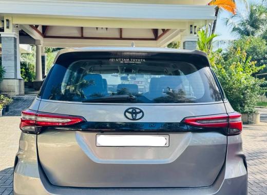 Toyota Fortuner Legender